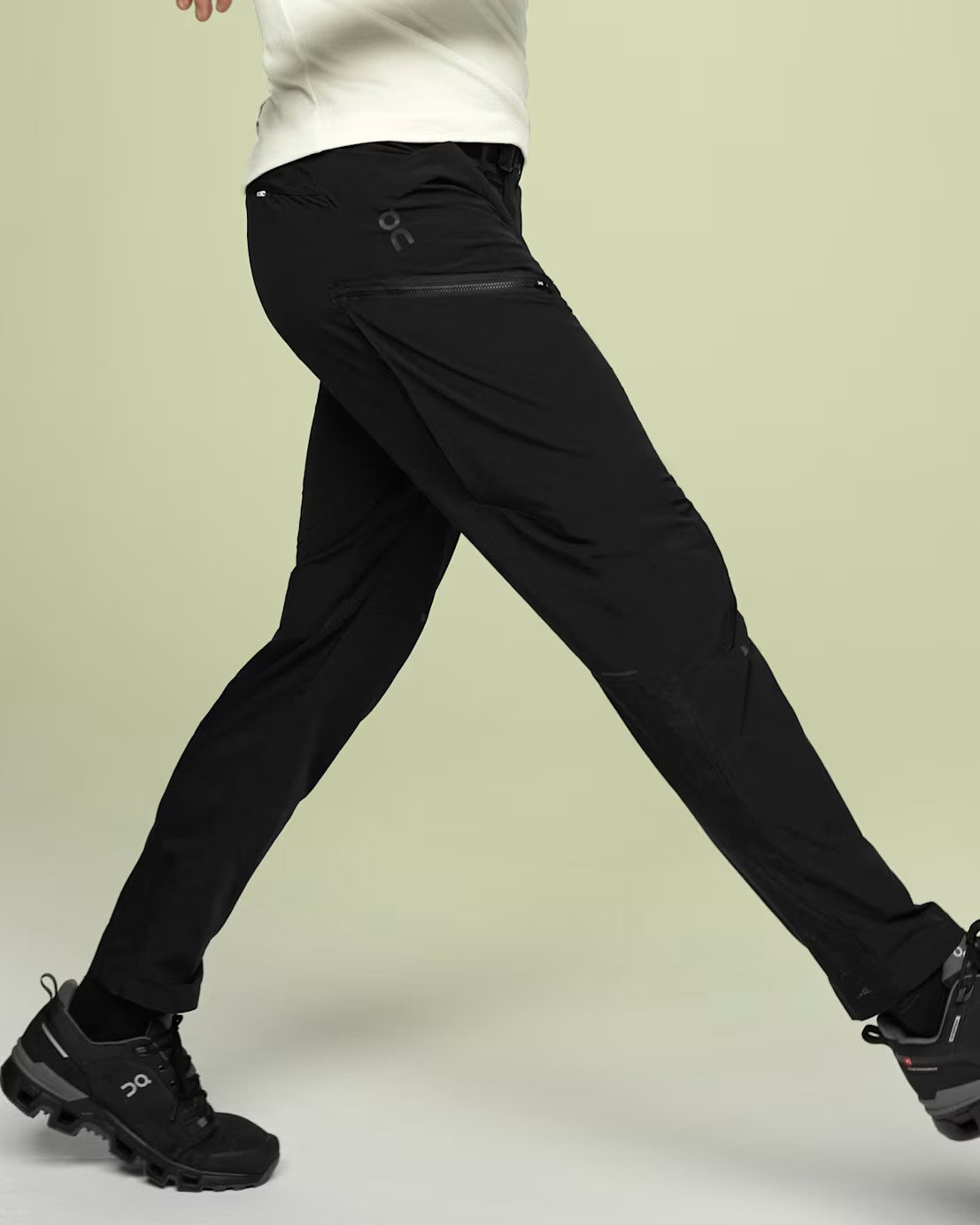 ウェア ballaholic TSC Mesh Long Pants (black) On Cloud - pantaloni sport lungi pentru barbati Trek Pants - negru